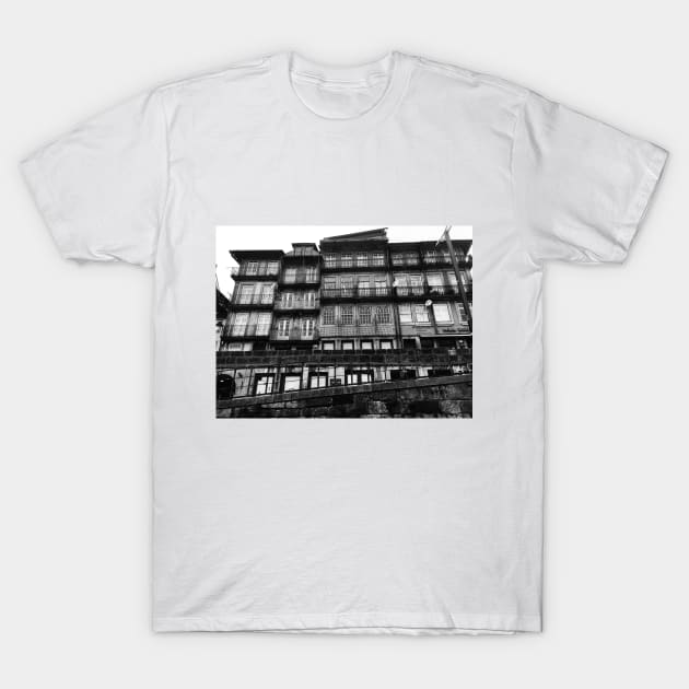 Black and White Porto Buildings, Portugal T-Shirt by MrWho Design